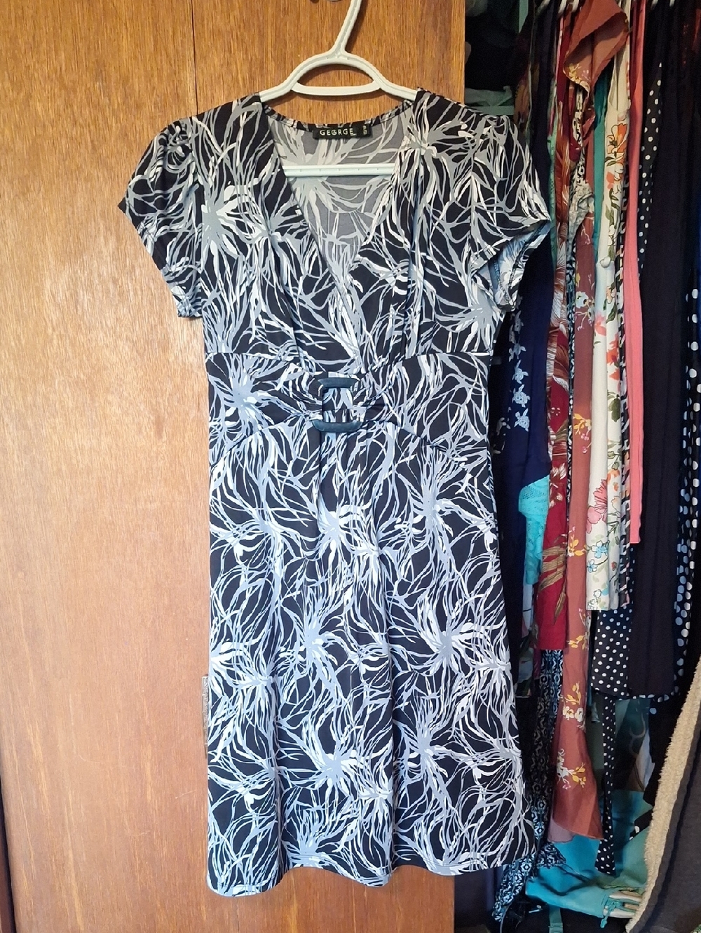 George Black & White Botanical Knee Length Dress